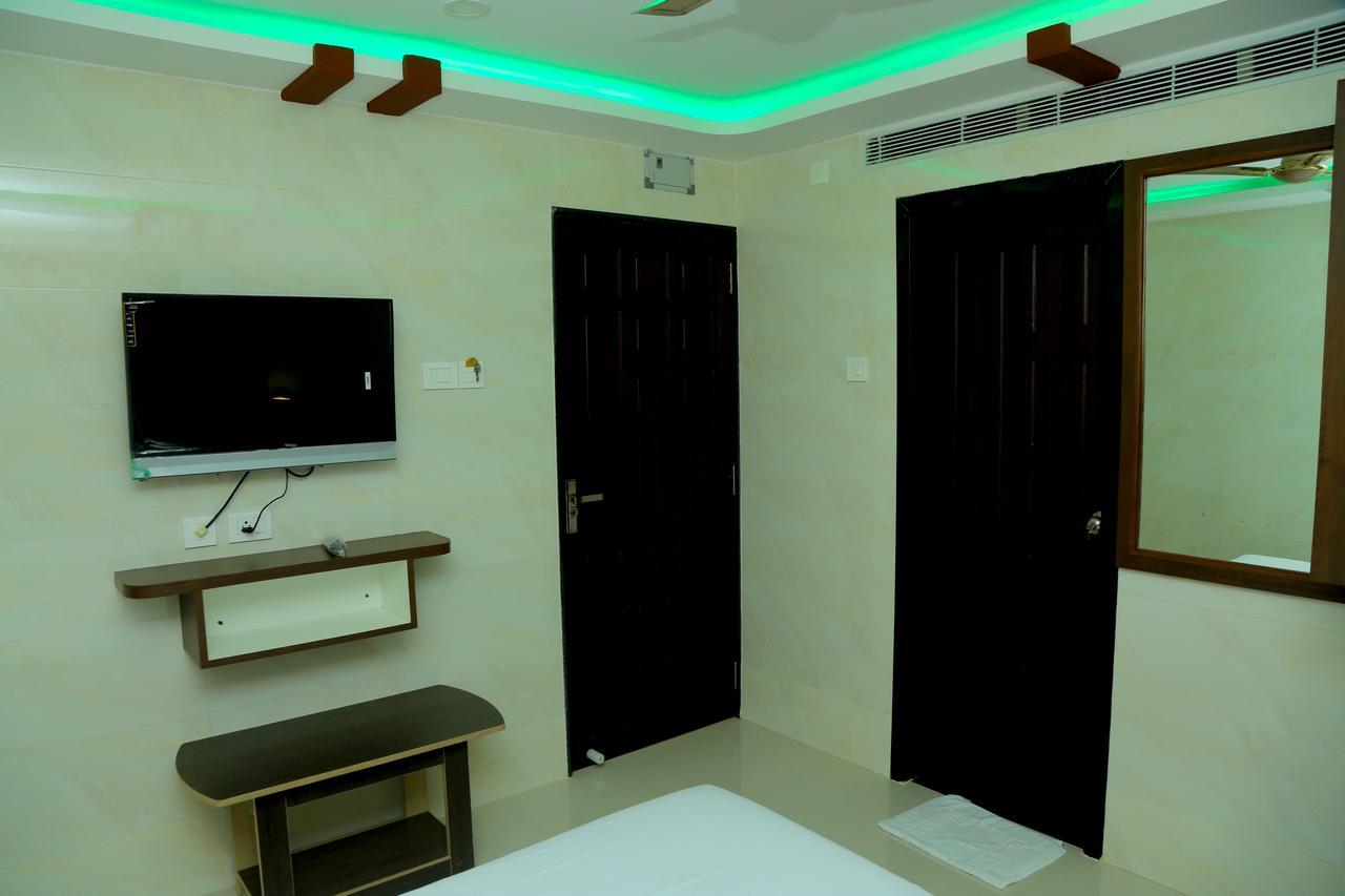 Sri Maharaja Residency Hotell Tiruchirappalli Exteriör bild